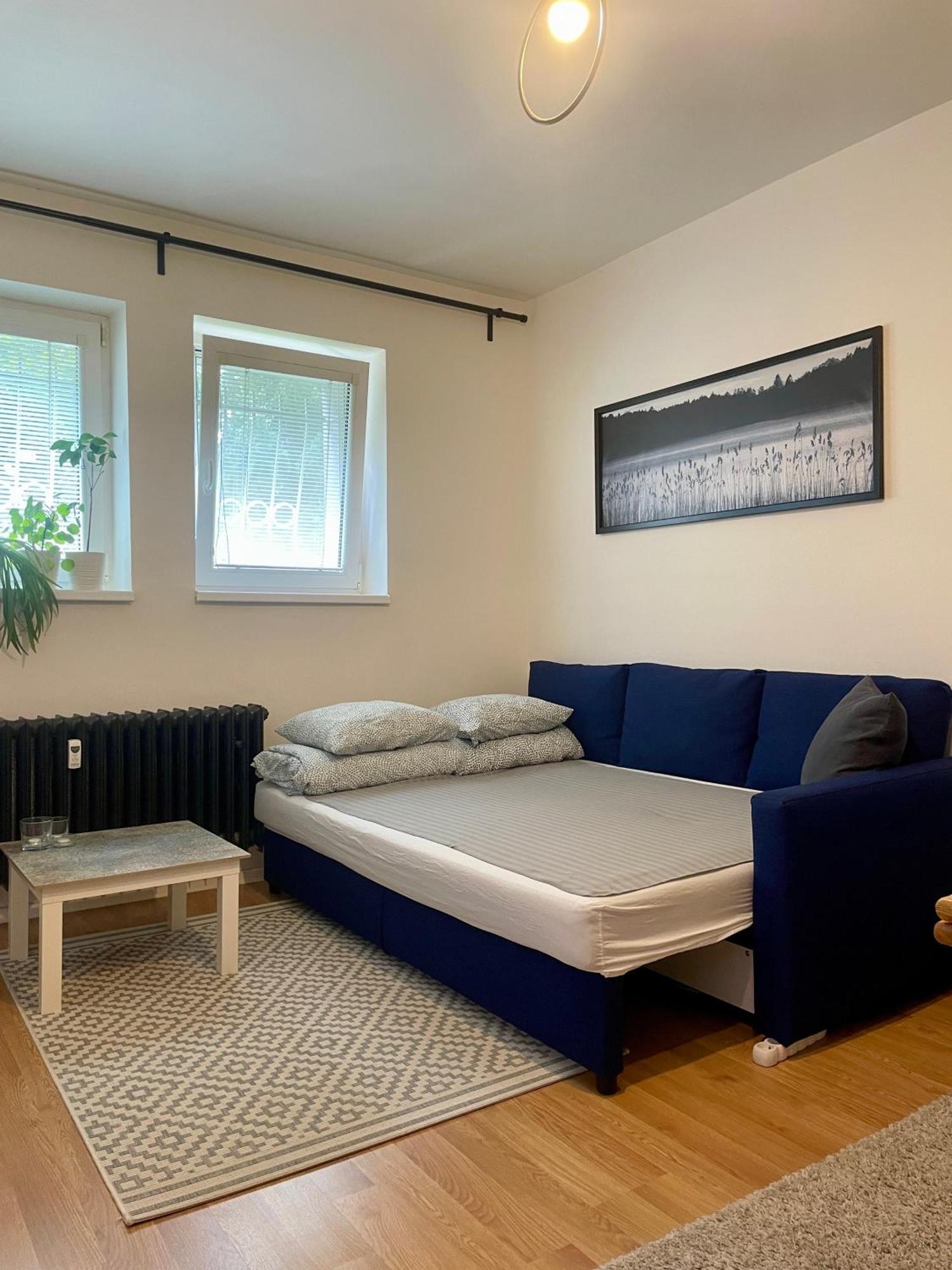 Cozy Self Check-In Apartment In Vibrant Ruzinov Area, Komarnicka 42, 布拉迪斯拉发 外观 照片
