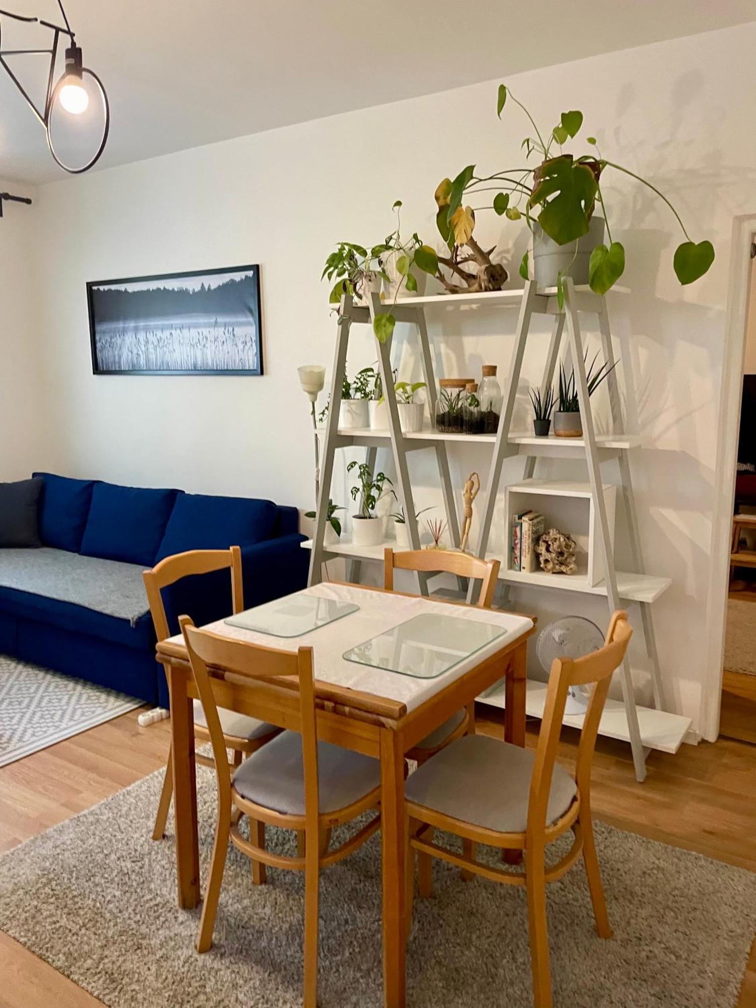 Cozy Self Check-In Apartment In Vibrant Ruzinov Area, Komarnicka 42, 布拉迪斯拉发 外观 照片